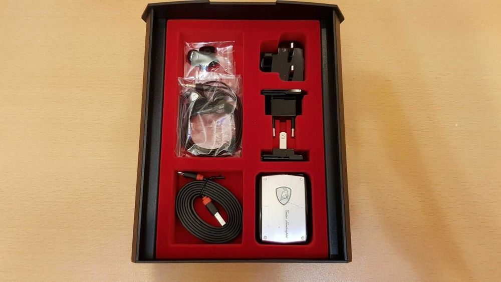 Tonino Lamborghini TL66 ANTARES - Смарт Телефон