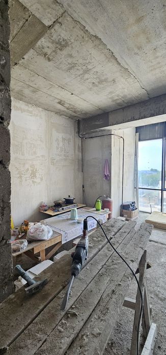 Продаетса2 комнатний квартира 66кв