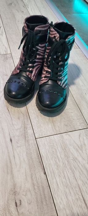 Guess оригинални боти