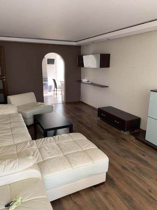Дава се под наем Тристаен апартамент в София, Хиподрума - 100 кв.м за 996.03 € - Снимка #1