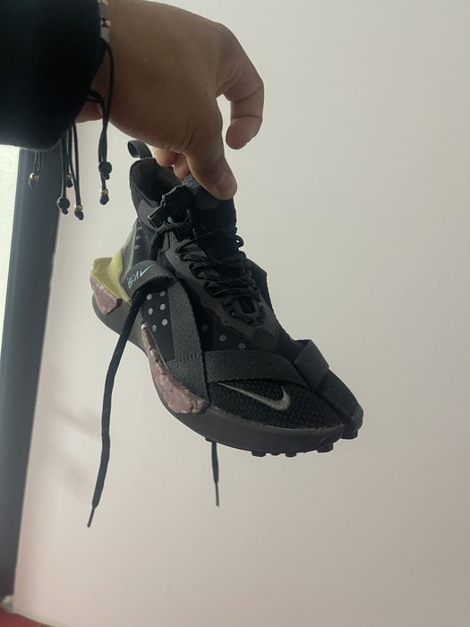 Vand adidasi nike
