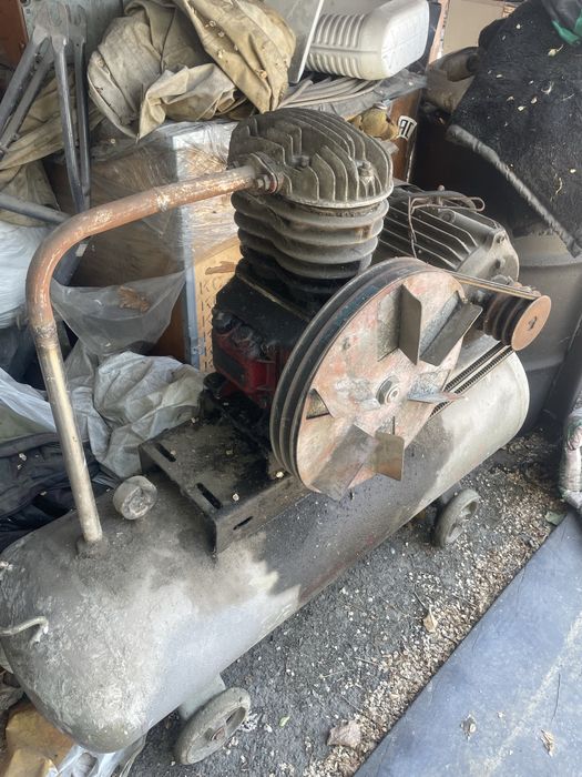 Компрессор трехфазный