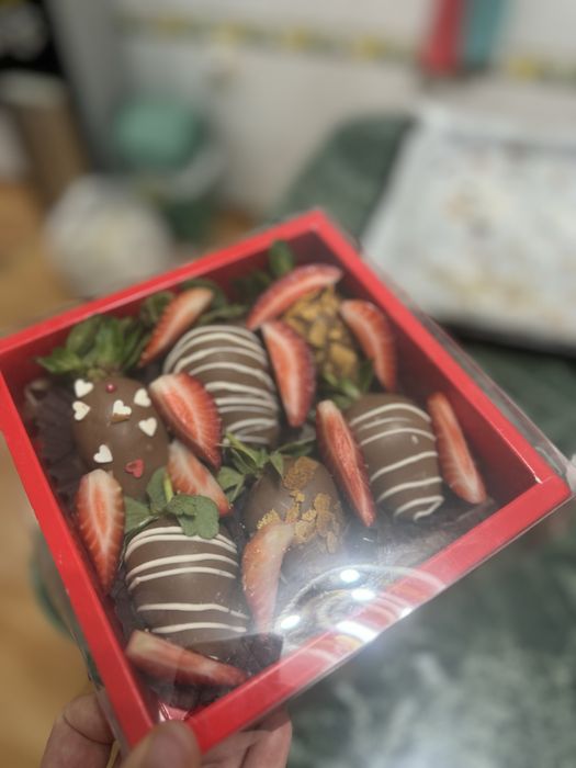 клубника в шоколаде 6990