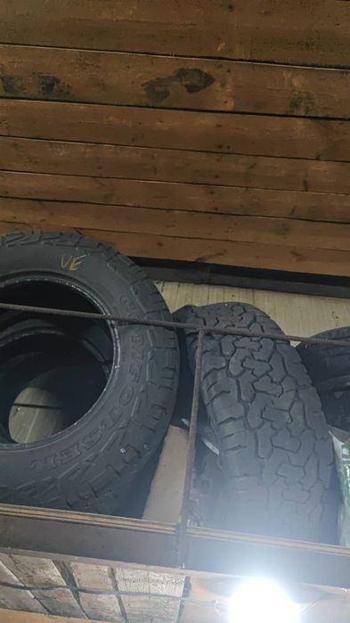 Продам резину 275/65/17