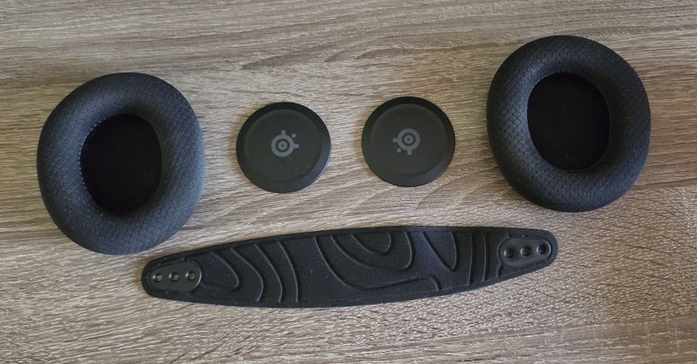 Căști Steelseries Arctis Nova 7