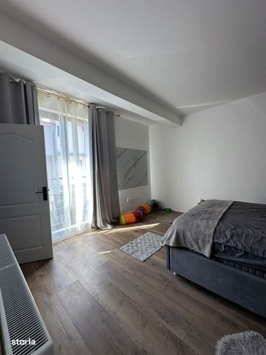 Ansamblu Privat/Casa mobilata P+1+M/Toate Utilitatile id nr 41