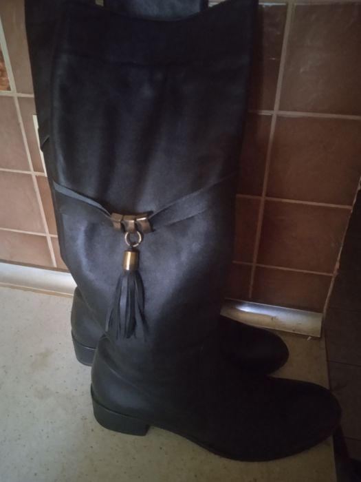 Продам сапоги женские