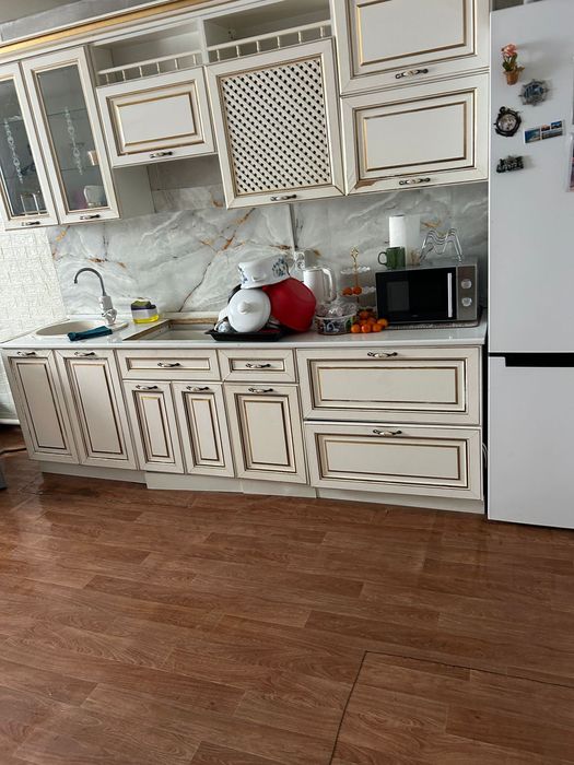 Кухонный гарнитур б/у