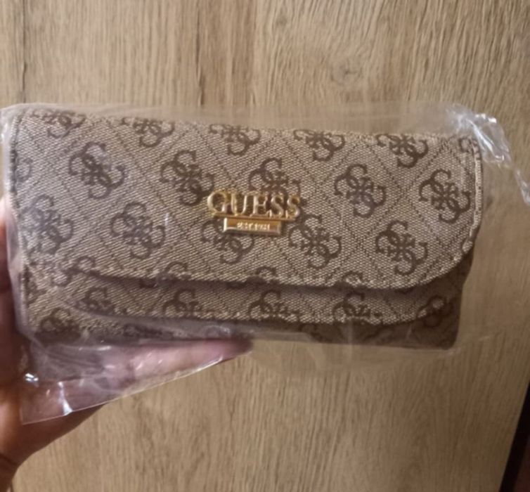 Portofele dama diferite modele