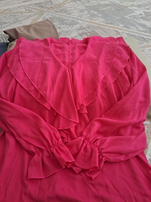 Одежда новый 46.50раз тусы адемы