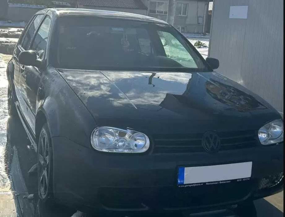 Предна тунинг броня за Golf 4 - R32 с пластмасови мрежи - На склад