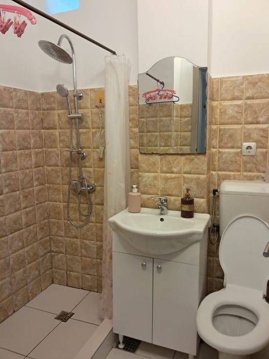 Apartamente de inchiriat