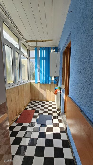 2 camere decomandat 54mp etaj intermediar bloc '86 zona Cug