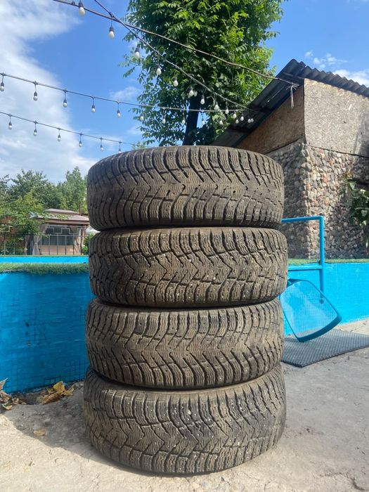 Продам зимние шины