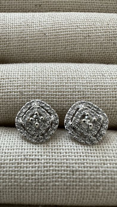 Пусеты бриллиантовые