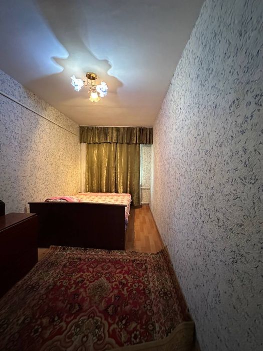 Продаётся 4 комнатная квартира на Юнусабаде