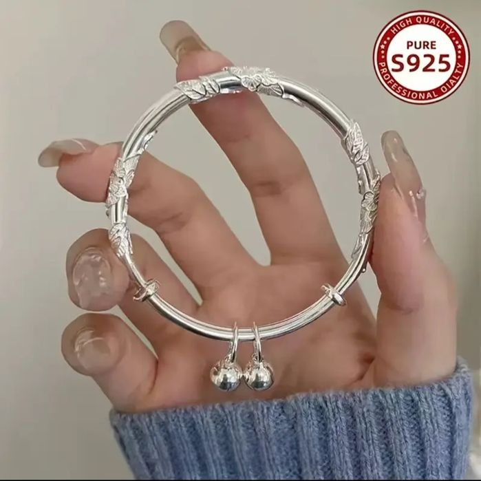 Сребърни гривни с печат 925