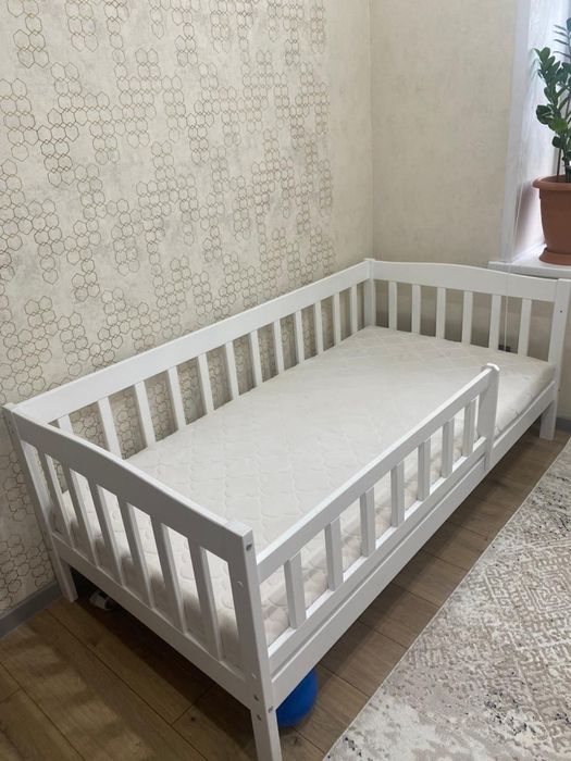Кровать детская 2 шт