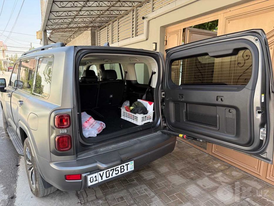 Продаю HAVAL H9. Пробег 6000км.