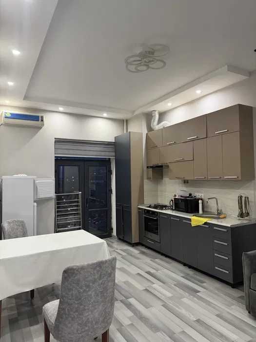 Сдается квартира в новостройке ЖК Реннисанс 2/6/9 новая | Паркентский