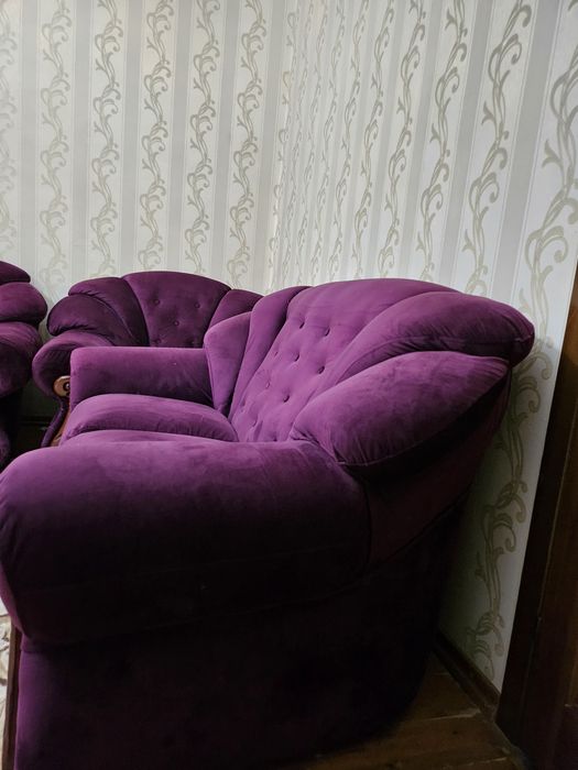 Диван прямой комплект