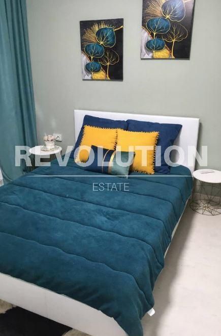 Дава се под наем Тристаен апартамент в Варна, Левски - 100 кв.м за 747.66 € - Снимка #4