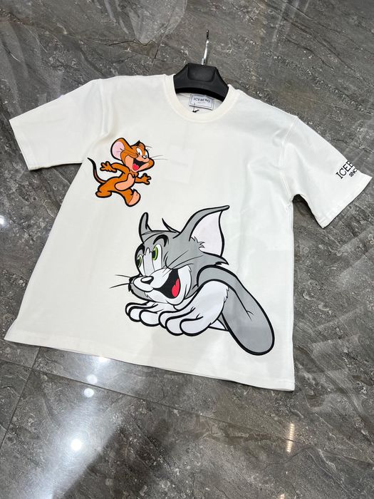 Продавам топ модели Тениски на Iceberg