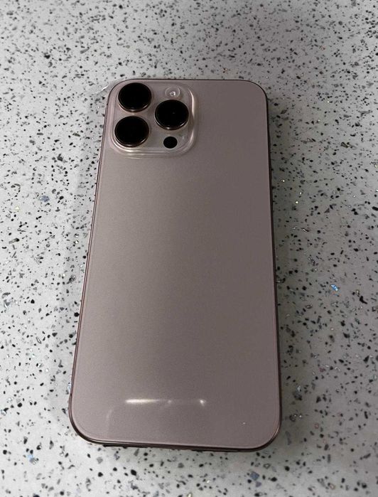 iPhone 16 Pro Max Desert Titanium 256GB GARANTIE+FACTURA