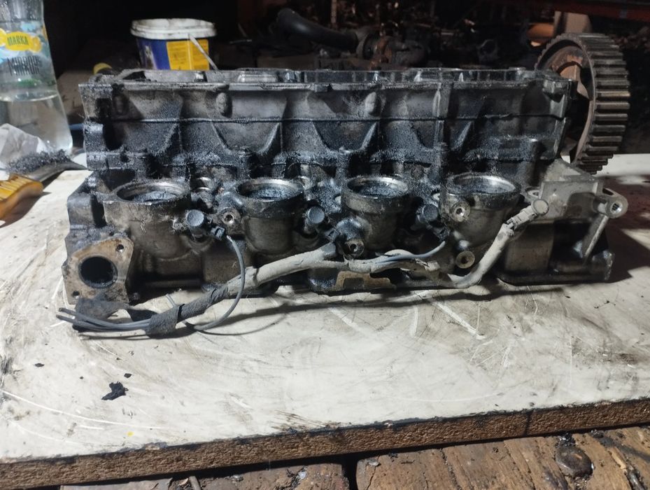 Chiulasa Peugeot 307 2005 1.6 HDi MT (110 hp)