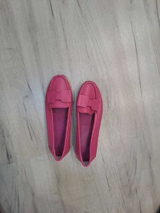 Сапоги   туфли сатылады