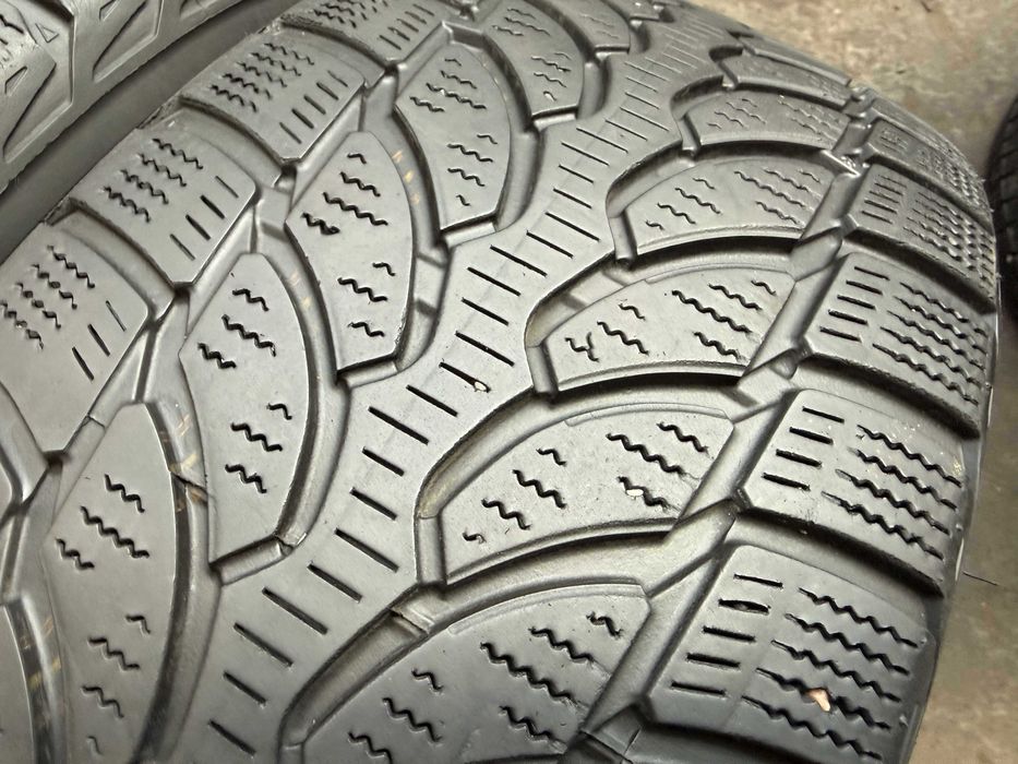 2x Anvelope Iarna 205/55 r16 runflat - Bridgestone Blizzak LM-32 RSC