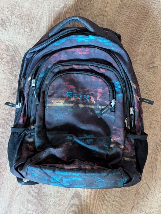 Детска раница на Estil