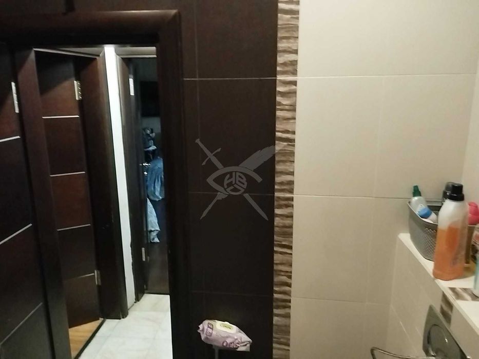 Тристаен апартамент във Възраждане 63184