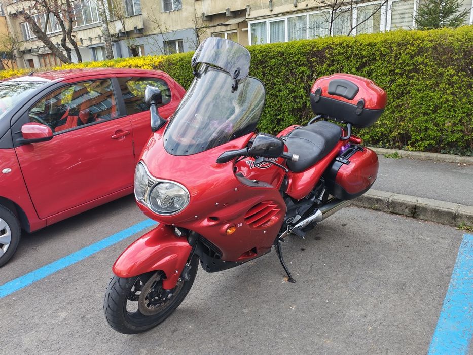 Schimb Triumph Trophy 1200