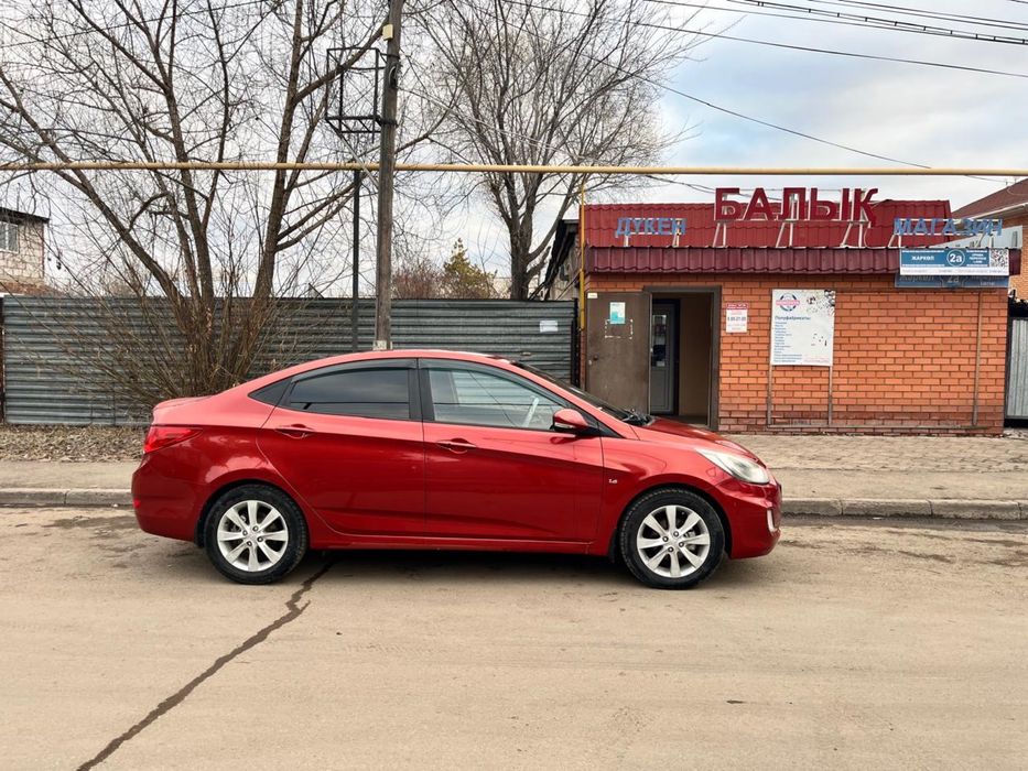 Продам Hyundai Accent