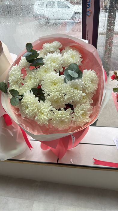 Цветы по акции.