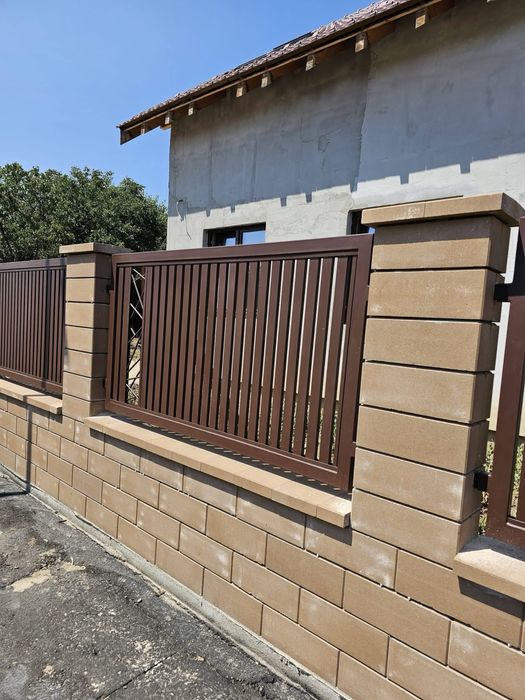 Construim garduri la cerința clientului
