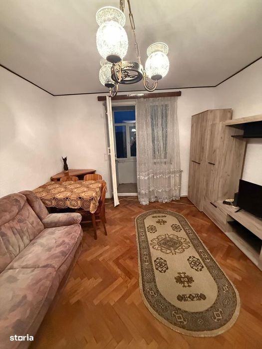 Apartament cu 2 camere decomandate, Al. cel Bun