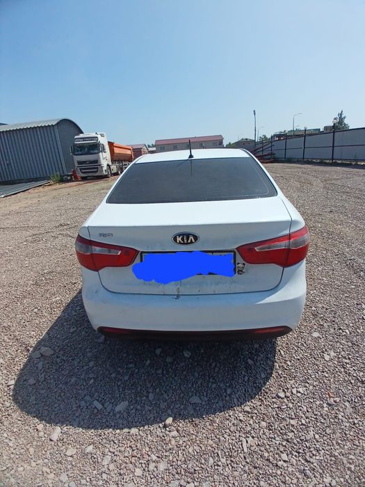 Продам киа рио 2014