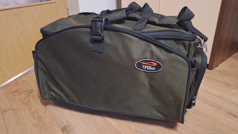 NOU! Geanta pescuit "TF Gear Compact Carryall Cool Bag"