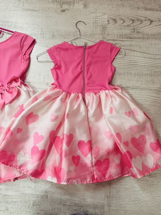 Детски рокли HM размер 4-6 и 6-8 години