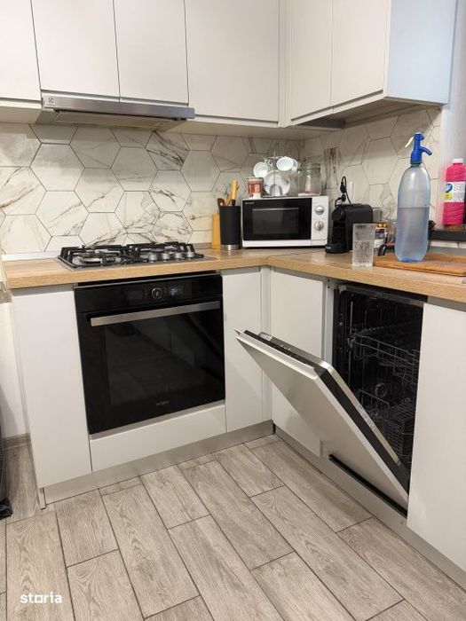 Casa parter, mobilata, 86 mp utili, 200 mp teren, zona Parc-Ungureni