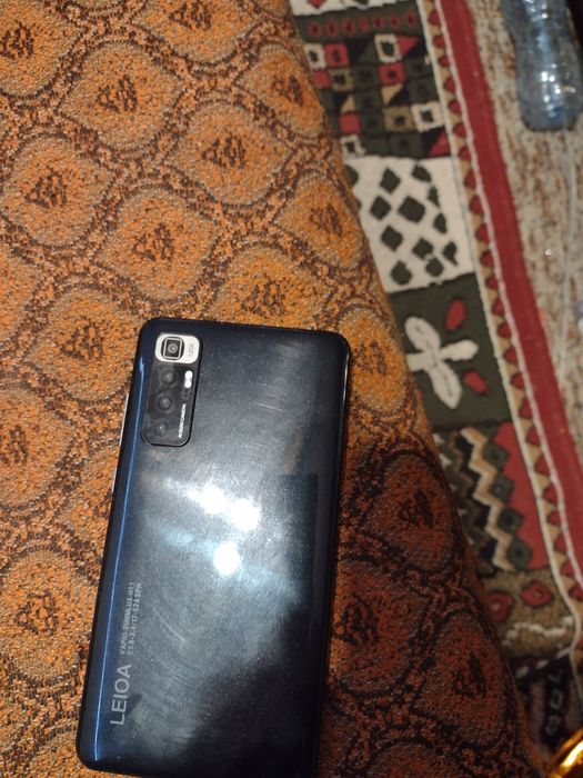 Продава се телефон