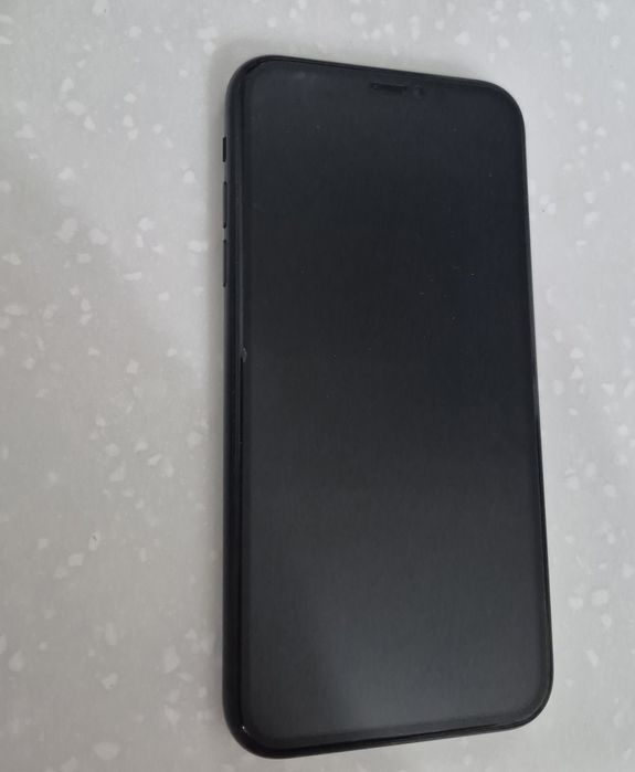 IPhone XR 64 Гб в отличном состоянии