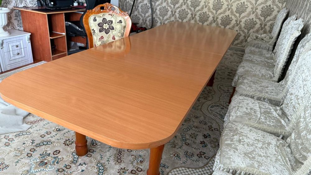 Продам стол со стульями