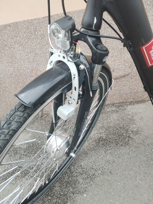 Vând bicicletă electrică