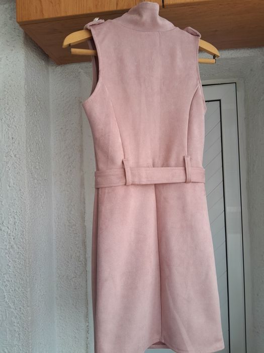 Рокля без ръкави