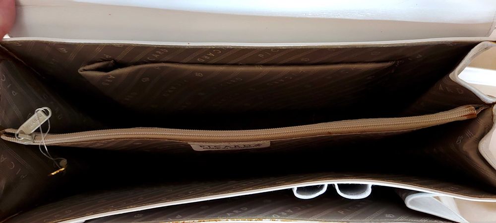 Vând poșeta damă Picard