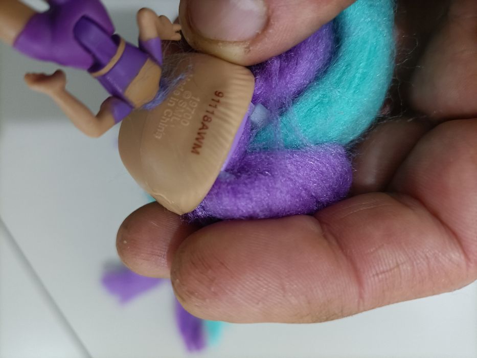 Mini păpușă Candy locks, expediere rapidă și ieftină,oriunde