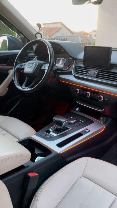 Montez Lumini Ambientale Universale sau Dedicate